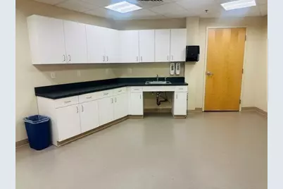 27 Prescott St #2, Lowell, MA 01852 - Photo 5