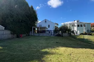 366 Conduit St, New Bedford, MA 02745 - Photo 17