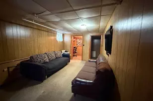 366 Conduit St, New Bedford, MA 02745 - Photo 13