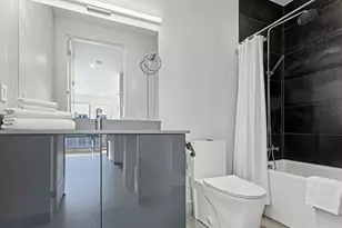 340 W 2nd St, Boston, MA 02127 - Photo 11