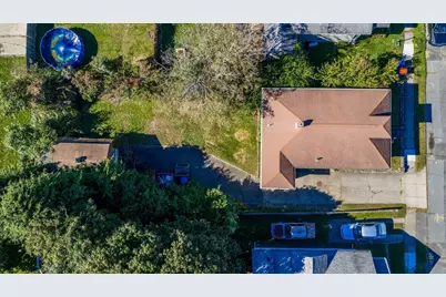 89 Church St, Fairhaven, MA 02719 - Photo 9