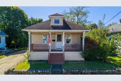 89 Church St, Fairhaven, MA 02719 - Photo 1