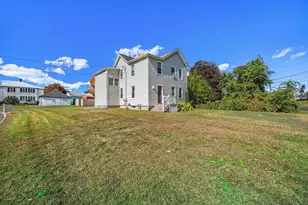 12 Chester St, Chicopee, MA 01013 - Photo 31