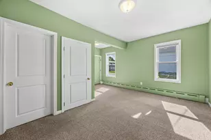 12 Chester St, Chicopee, MA 01013 - Photo 11