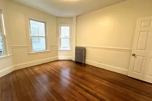 11 E Milton Rd, Brookline, MA 02445 - Photo 7