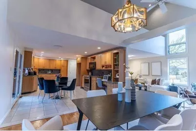 112 Cedar St N, Medford, MA 02155 - Photo 3