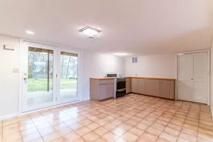 112 Cedar St N, Medford, MA 02155 - Photo 13