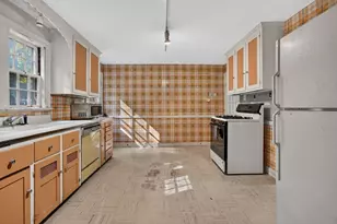 26 Fairfax St, Newton, MA 02465 - Photo 13