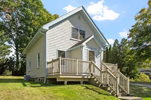 8 Winter St, Southborough, MA 01745 - Photo 41