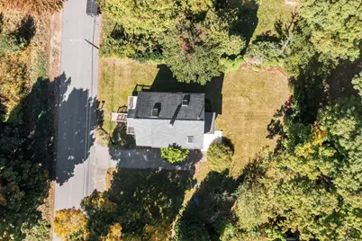 8 Winter St, Southborough, MA 01745 - Photo 35