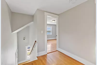 8 Winter St, Southborough, MA 01745 - Photo 21