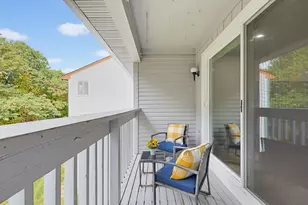 811 Franklin Crossing Rd, Franklin, MA 02038 - Photo 29