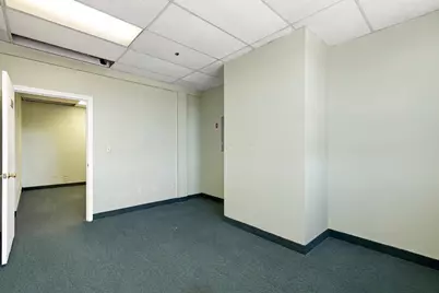 49 River St #2, Waltham, MA 02453 - Photo 15