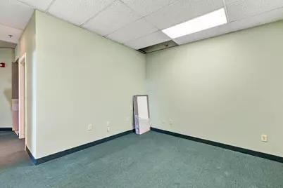 49 River St #2, Waltham, MA 02453 - Photo 17