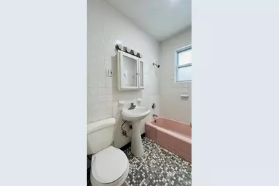 7 Glenwood Rd #1, Somerville, MA 02145 - Photo 7