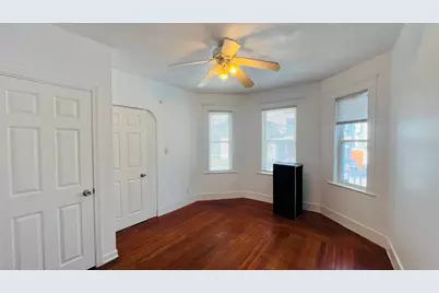 7 Glenwood Rd #1, Somerville, MA 02145 - Photo 3