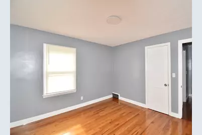 95 Kingsley St, Springfield, MA 01104 - Photo 19