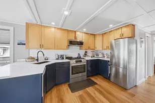 1 Pier 8 13th St, Boston, MA 02129 - Photo 9