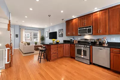 453 E 6th St, Boston, MA 02127 - Photo 1