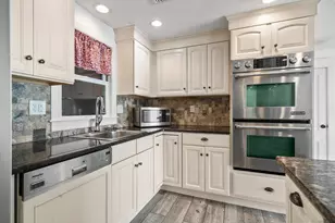95 Dean St, Raynham, MA 02767 - Photo 7