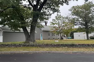 735 Washington St, Attleboro, MA 02703 - Photo 15