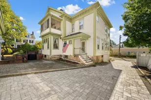 117 Cottage St, New Bedford, MA 02740 - Photo 35