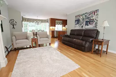 33 Sanders Drive, Saugus, MA 01906 - Photo 15