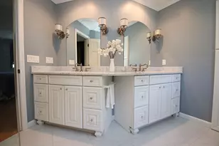33 Sanders Dr, Saugus, MA 01906 - Photo 23