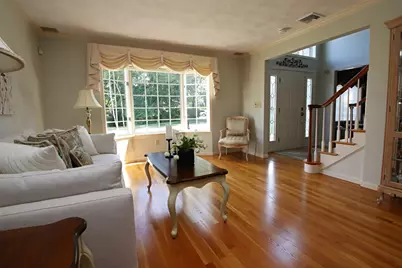 33 Sanders Drive, Saugus, MA 01906 - Photo 5