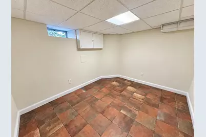 195 Faneuil St #1, Boston, MA 02135 - Photo 11