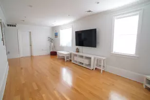 93 Vassall, Quincy, MA 02170 - Photo 5