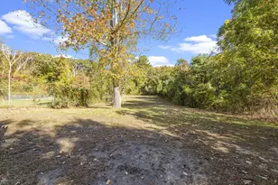1227 Old Plainville Rd, New Bedford, MA 02745 - Photo 29
