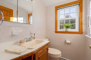 32 Nichols Ave, Avon, MA 02322 - Photo 15