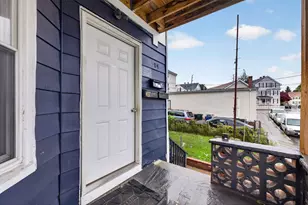 504 Peckham St, Fall River, MA 02721 - Photo 7