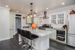 97 Dutcher St, Hopedale, MA 01747 - Photo 3