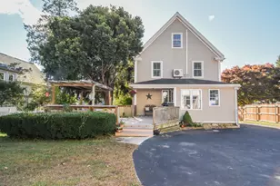 97 Dutcher St, Hopedale, MA 01747 - Photo 25