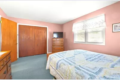 152 Armsby St, New Bedford, MA 02745 - Photo 9