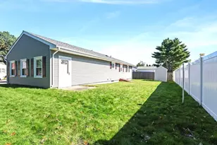 152 Armsby St, New Bedford, MA 02745 - Photo 19