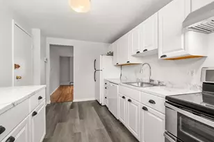 47 Colborne Rd, Boston, MA 02135 - Photo 15