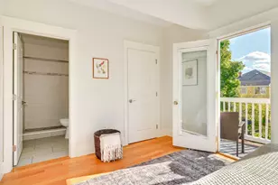 102 Conwell Ave, Somerville, MA 02144 - Photo 9