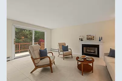 159 Walnut St, Shrewsbury, MA 01545 - Photo 11