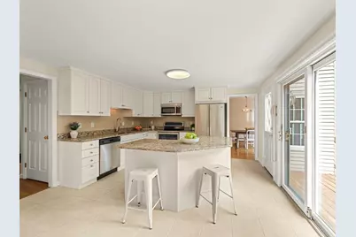 159 Walnut St, Shrewsbury, MA 01545 - Photo 5