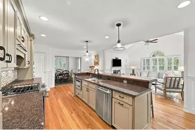 37 Chestnut Street, North Andover, MA 01845 - Photo 9