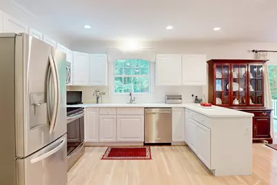 23 Turtlebrook Way #23, Medfield, MA 02052 - Photo 5