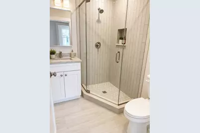 9 Downer Ct #5, Boston, MA 02122 - Photo 5