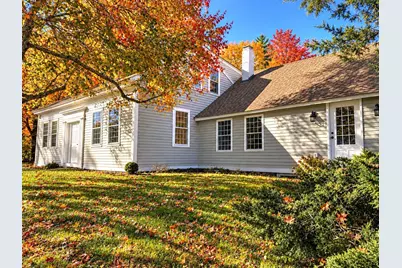 21 East Street, Petersham, MA 01366 - Photo 1