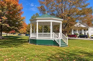 21 East St, Petersham, MA 01366 - Photo 37