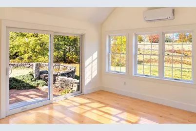 21 East Street, Petersham, MA 01366 - Photo 11