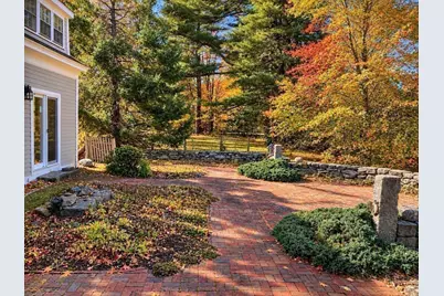 21 East Street, Petersham, MA 01366 - Photo 31