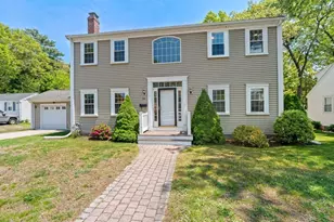 94 Holly Hill Cir, Weymouth, MA 02190 - Photo 1